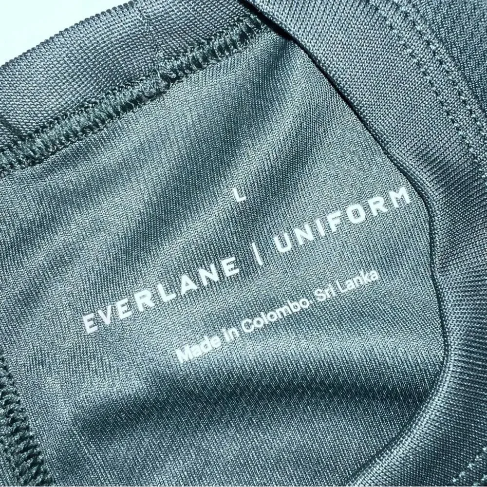 Everlane Uniform NWOT Men's Sports Tee -Short Sleeve T-shirt  Green Size Large - Picture 5 of 7